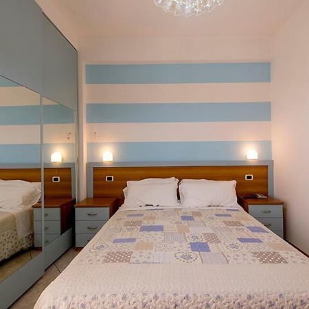 Hotel Le Soleil San Benedetto del Tronto Esterno foto